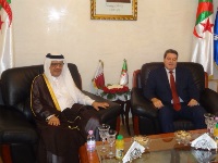 المدير العام للأمن الوطني الجزائري يجتمع مع سفير قطر