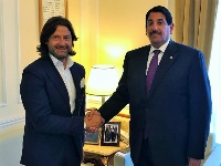 برلماني إيطالي يجتمع مع سفير قطر