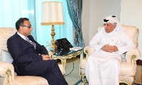وزير الدولة للشؤون الخارجية يجتمع مع سفير المملكة المتحدة