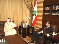رئيس الحكومة اللبنانية المكلف يستقبل سفير قطر