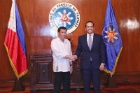 الرئيس الفلبيني يستقبل نائب رئيس مجلس الوزراء وزير الخارجية
