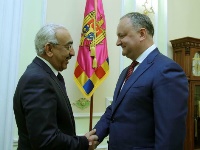 رئيس جمهورية مولدوفا يستقبل سفير دولة قطر