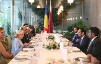 رئيسة وزراء رومانيا تقيم مأدبة عشاء على شرف نائب رئيس مجلس الوزراء وزير الخارجية 
