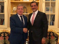 سفير قطر لدى المملكة المتحدة يجتمع مع وزير التجارة والعمل والأعمال الأيرلندي 