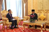 سمو الأمير يبعث برسالة خطية إلى ملك ماليزيا