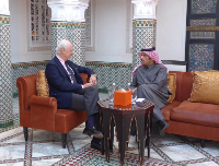 Qatar's Foreign Minister Meets UN Envoy for Syria