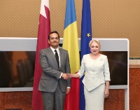 نائب رئيس مجلس الوزراء وزير الخارجية يجتمع مع رئيسة وزراء رومانيا