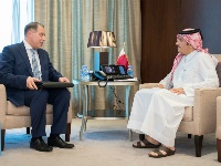 نائب رئيس الوزراء وزير الخارجية يجتمع مع الأمين العام لمنتدى الدول المصدرة للغاز