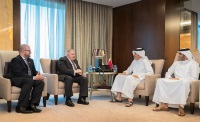 نائب رئيس مجلس الوزراء وزير الخارجية يجتمع مع مبعوثي وزير الخارجية الأمريكي