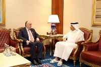 نائب رئيس مجلس الوزراء وزير الخارجية يجتمع مع وزير خارجية جمهورية أذربيجان