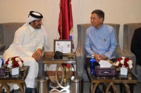 نائب رئيس وزراء تايلاند يجتمع مع سفير قطر