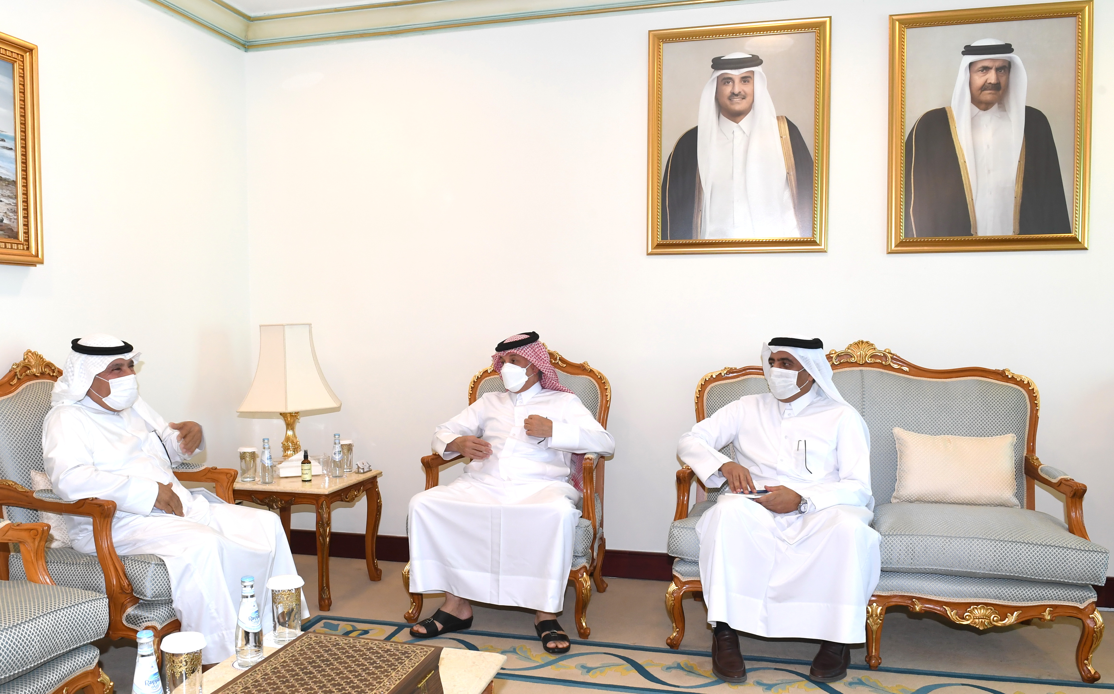 Deputy Prime Minister and Minister of Foreign Affairs Receives Written Message from Kuwaiti Minister of Foreign Affairs
