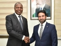 وزير التعليم العالي  في كوت ديفوار يجتمع مع سفير قطر