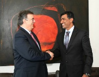 Mexican Foreign Meets Qatar's Ambassador