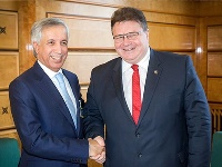 State Foreign Affairs Minister Meets Foreign Ministers of Lithuania, Paraguay
