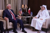 وزير الخارجية يجتمع مع نظيره الأمريكي