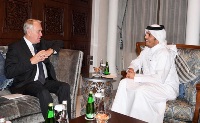 Foreign Minister Meets French Counterpart