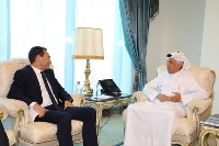 وزير الدولة للشؤون الخارجية يجتمع مع السفير الفرنسي