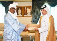 Minister of State for Foreign Affairs Receives Copy of Credentials of Chad's Ambassador