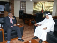 وزير الري السوداني يجتمع سفير قطر