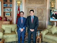 وزير الشؤون الخارجية المغربي يجتمع مع سفير قطر