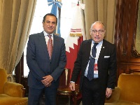 وزير خارجية الأرجنتين يجتمع مع سفير قطر