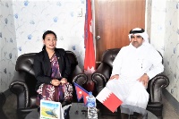 وزيرة الامداد المائي في النيبال تجتمع مع سفير دولة قطر
