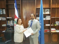 وزيرة الصحة في كوستاريكا تجتمع سفير قطر