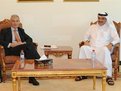 Turkish Energy Minister Meets Qatari Ambassador