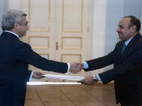 Armenian President Receives Credentials of Qatar's Ambassador