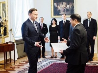 رئيس بولندا يتسلم أوراق اعتماد سفير قطر