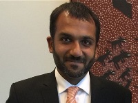 وزير التجارة والاستثمار الأسترالي يستقبل القائم بأعمال سفارة دولة قطر