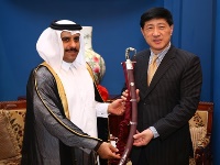  عمدة مدينة قوانغتشو الصينية يستقبل القنصل العام لدولة قطر