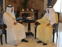 مستشار خادم الحرمين الشريفين يجتمع مع القنصل العام لدولة قطر في جدة