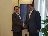 سفير قطر يجتمع مع نائب إيطالي