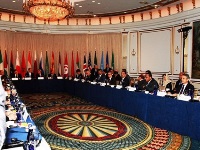 سعادة وزير الخارجية يجدد دعم دولة قطر لحكومة الوفاق الوطني في ليبيا
