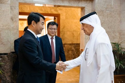 Minister of State for Foreign Affairs Meets Korean Official
